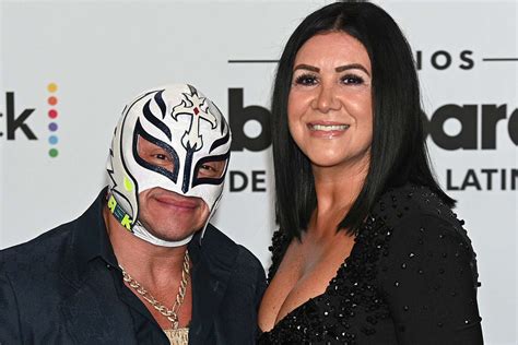 rey mysterio angie gutierrez|Angie Gutierrez: Rey Mysterio wife, family, kids, career and net。